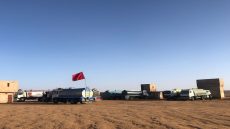 تفاجأ أصحاب الشاحنات الصهريجية المكلفين بنقل المياه الشروب لساكنة العيون والسمارة بقيام شخص ترامى بشكل غير قانوني على بئر عمومي يقع فوق أرض للدولة بمنطقة بوخشبية والتي تفصلها عن السمارة بحوالي 170 كلم وتبعد عن طانطان بحوالي 50 كلم