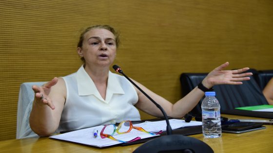 صحافية إسبانية: “الصحراويون رهائن في تندوف.. وجبهة البوليساريو تبيع الوهم”