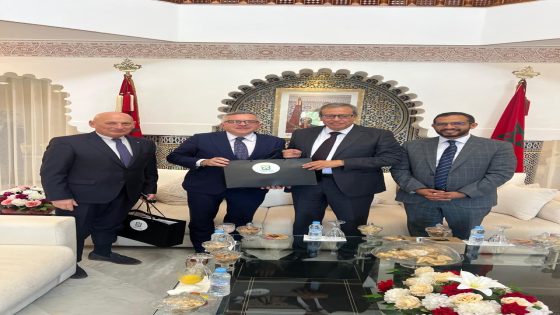 والي جهة الداخلة وادي الذهب ورئيس جماعة الداخلة يستقبلان السفير والقنصل لجمهورية بولونيا