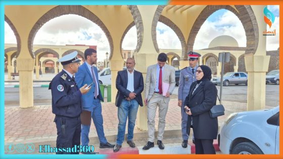 جولة تفقدية للجنة الإقليمية للسلامة الطرقية بالسمارة لمراقبة احترام تعريفة سيارات الأجرة.